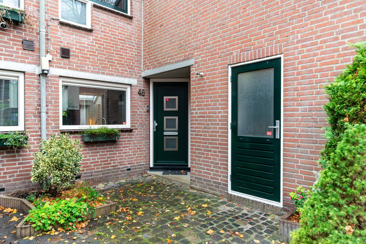 View photo 6 of Boomkleverstraat 48