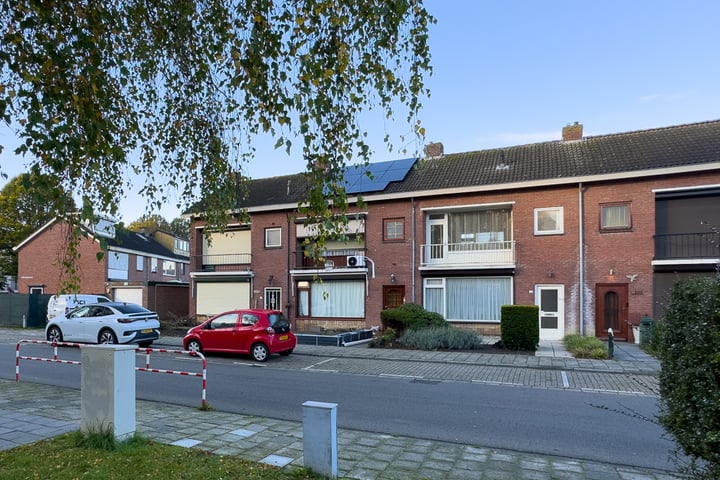 Bekijk foto 21 van Jeroen Boschstraat 41