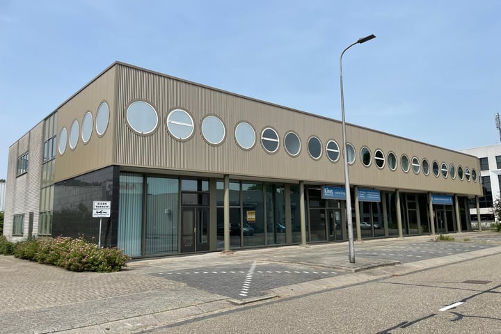 Eglantierbaan 93-97, Capelle aan den IJssel