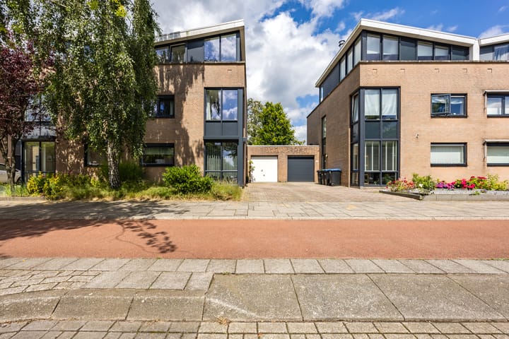 Foto 2 van Sprookjesbosch 96