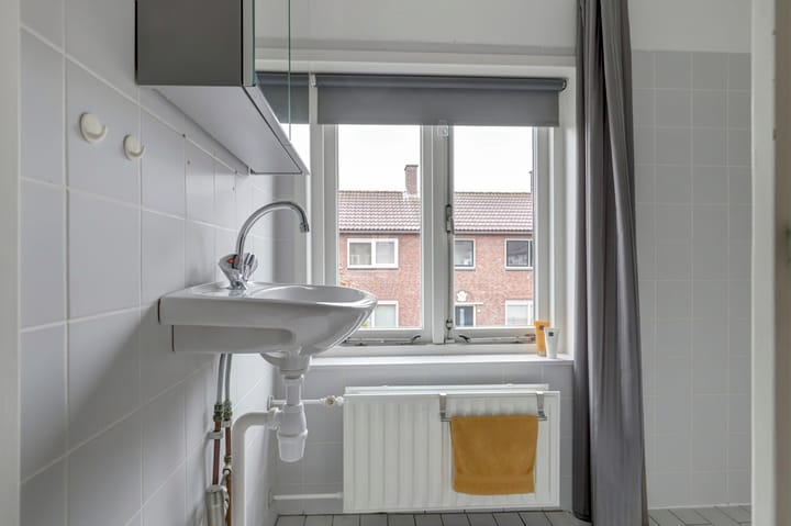 Foto 23 van Pinksterbloemstraat 4