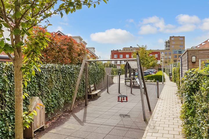 Photo 40 of Het Betonijzer 240