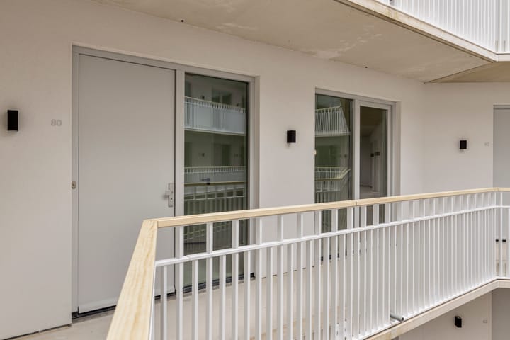 Foto 6 van Lutonhof 80