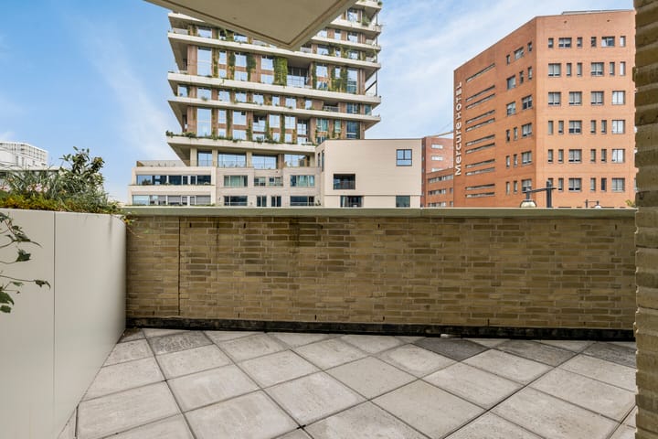 Foto 14 van Lutonhof 80