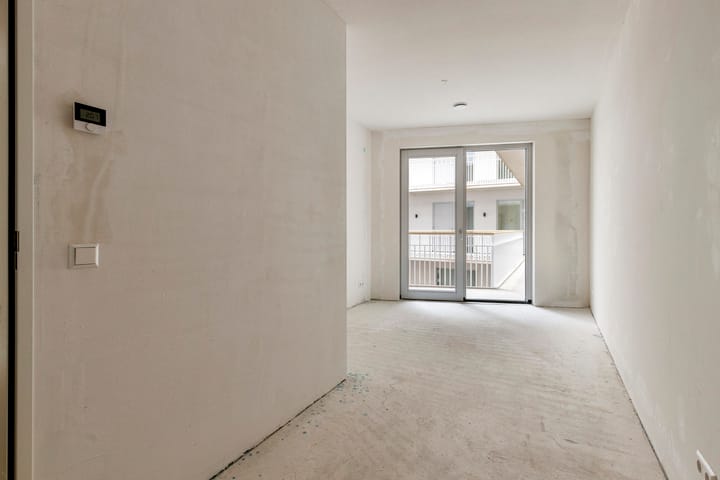 Foto 26 van Lutonhof 80