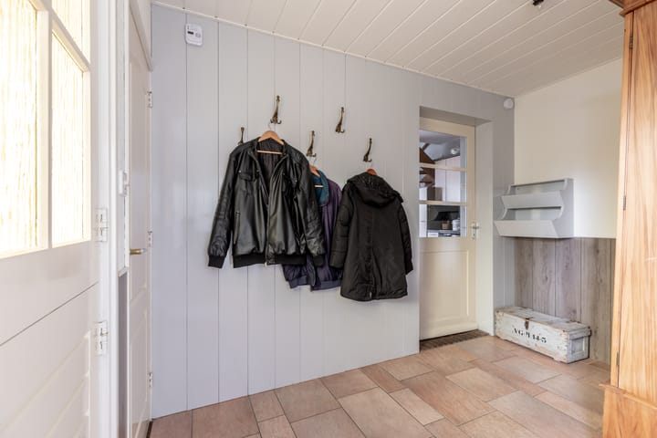 Foto 9 van Warder 84