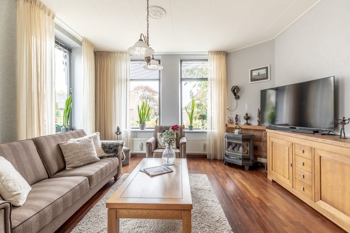 Foto 12 van Warder 84