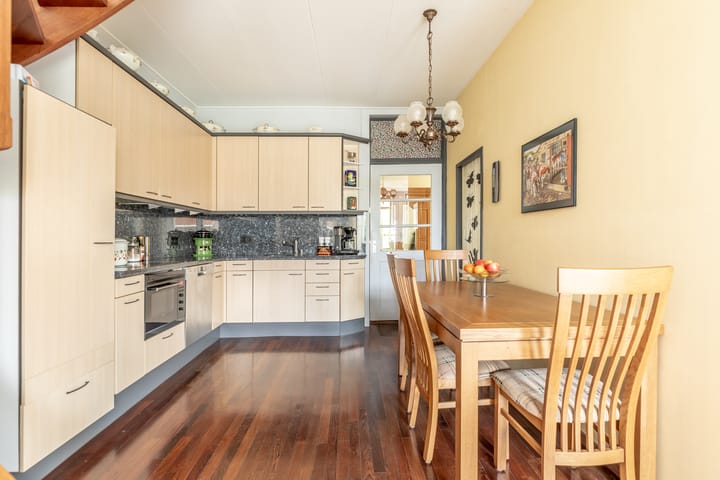 Foto 18 van Warder 84