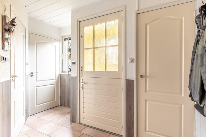 Foto 21 van Warder 84