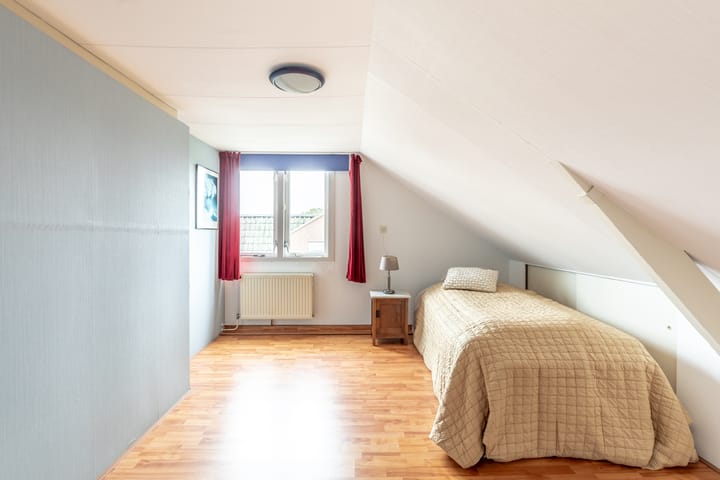 Foto 31 van Warder 84