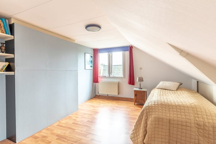 Foto 32 van Warder 84