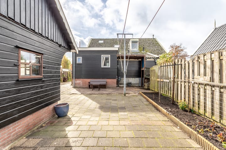 Foto 42 van Warder 84