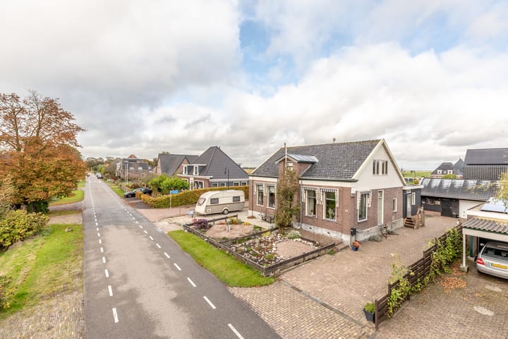 Foto 46 van Warder 84