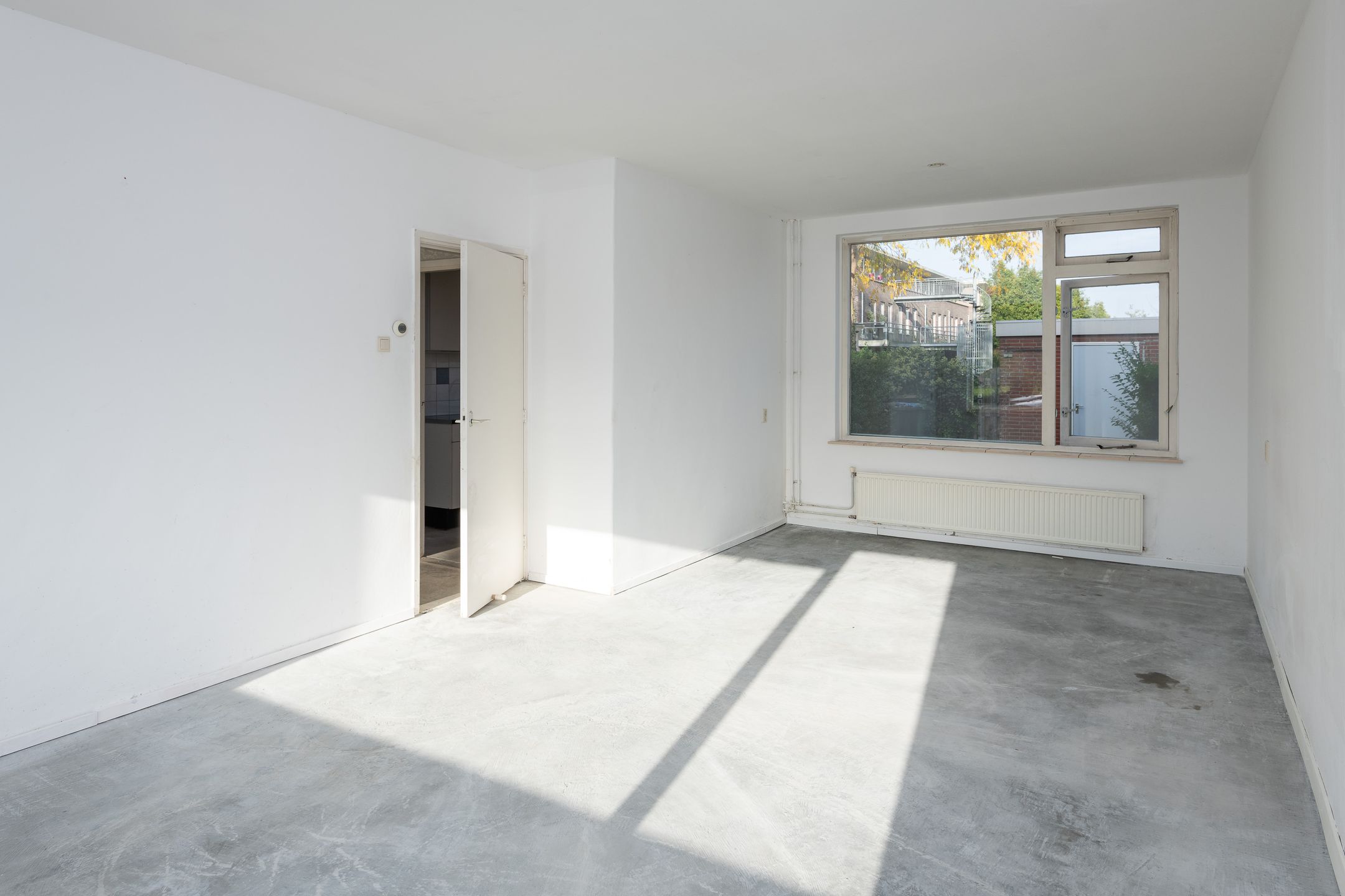 Foto 6 van Dekkerstraat 21