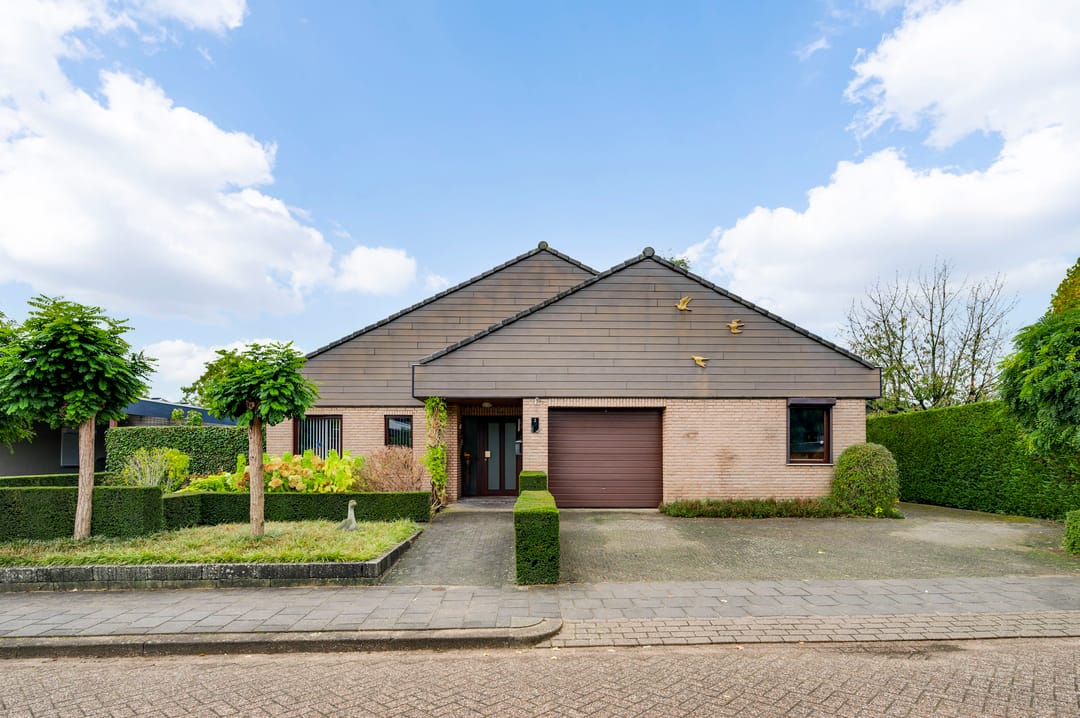 Foto 2 van Jean Adamslaan 2