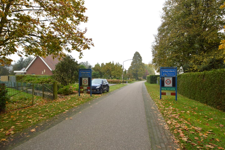 Bekijk foto 1 van Kapelweg