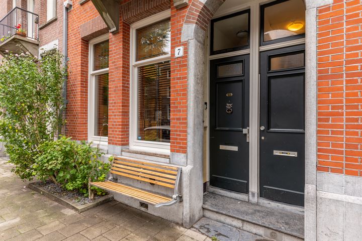 Bekijk foto van Domselaerstraat 7 H