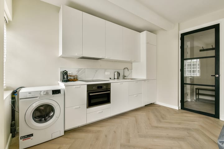 Foto 8 van Binnenweg 185-A