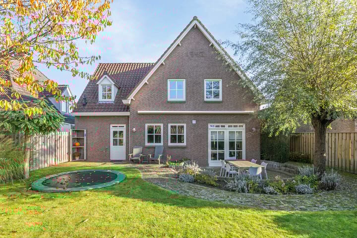 Foto 32 van Plevierstraat 15