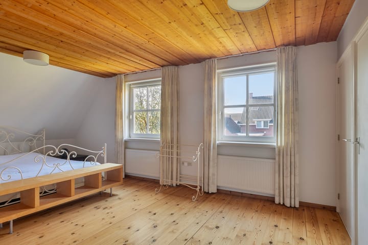 Foto 45 van Plevierstraat 15