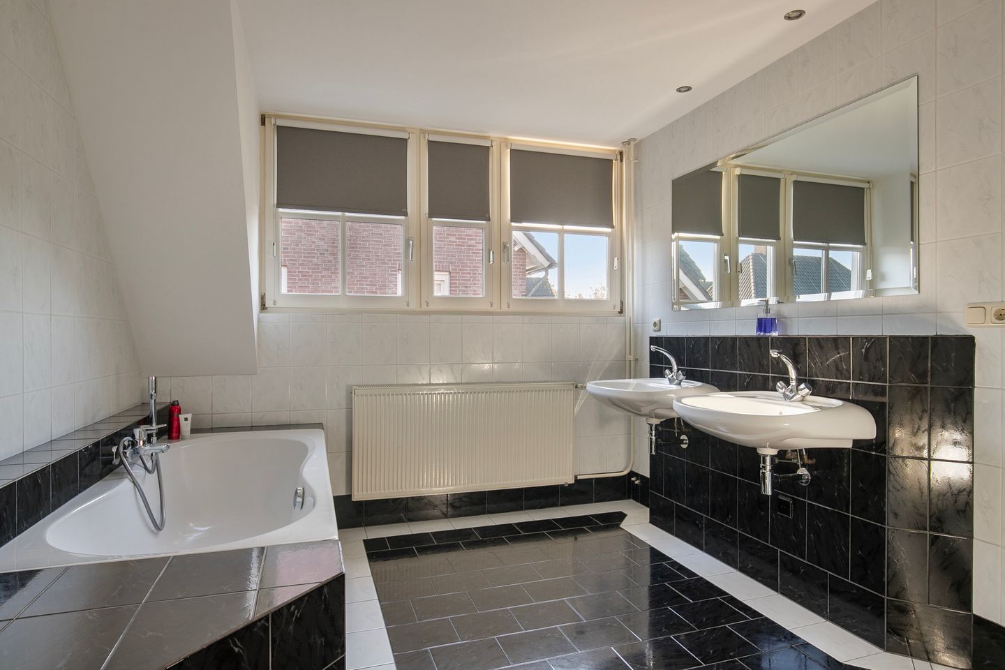 Foto 50 van Plevierstraat 15