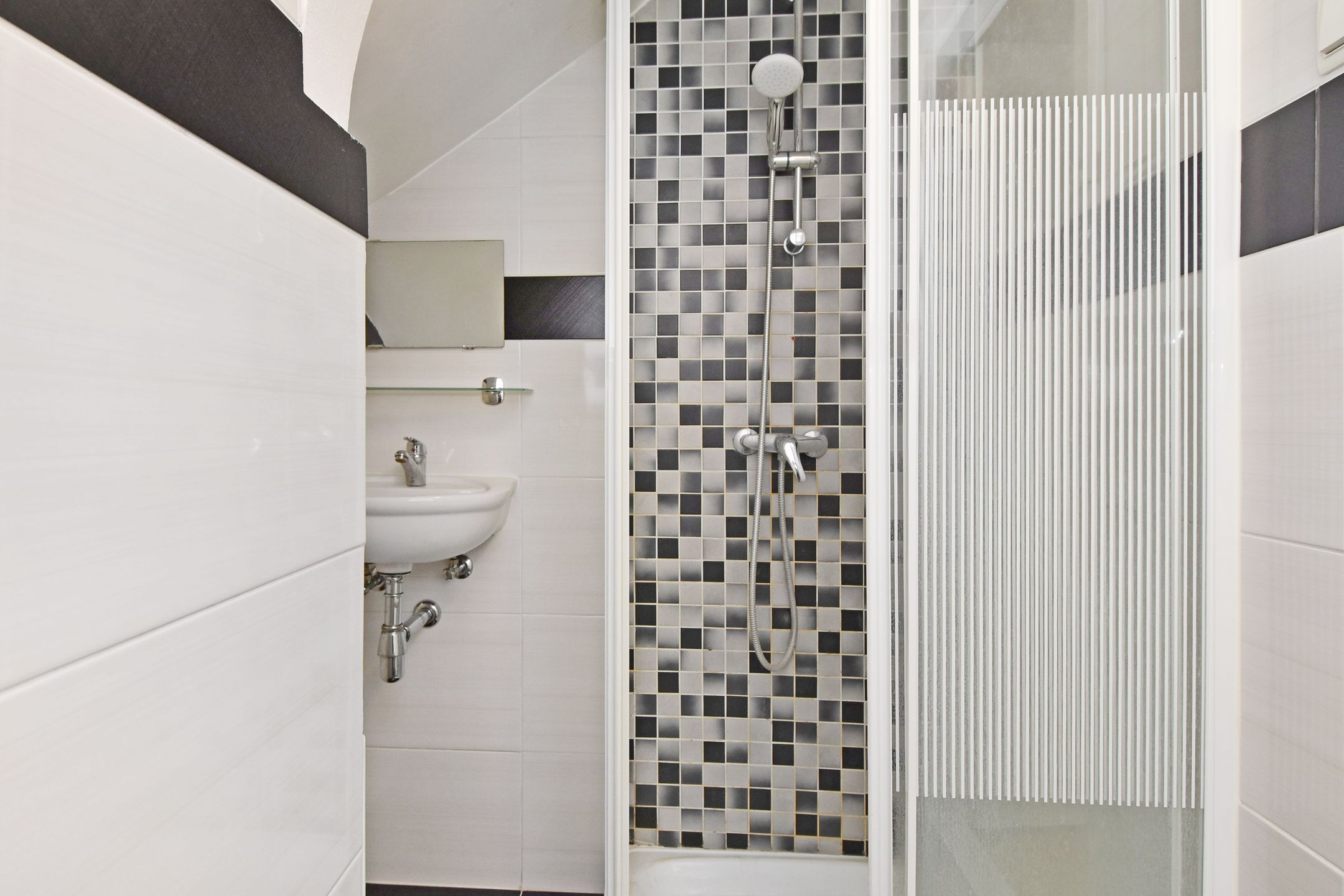 Foto 6 van van Naeltwijckstraat 219