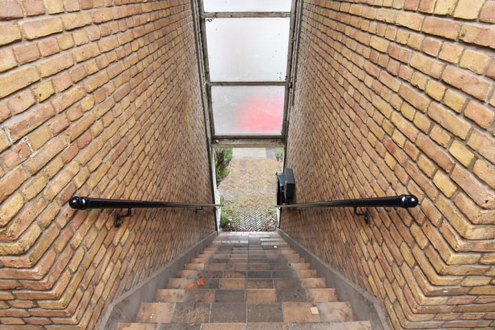 Foto 8 van van Naeltwijckstraat 219