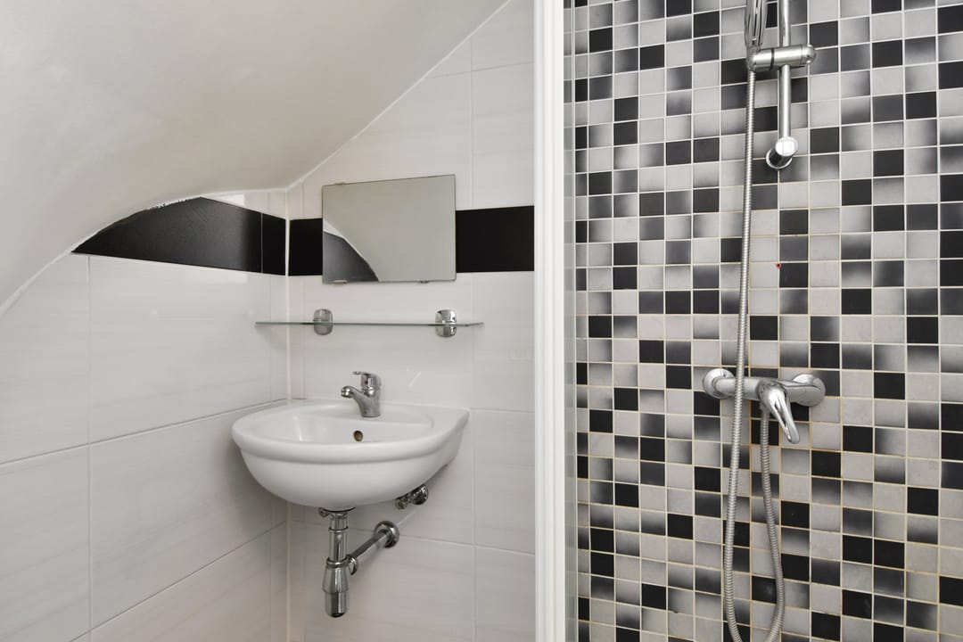 Foto 17 van van Naeltwijckstraat 219