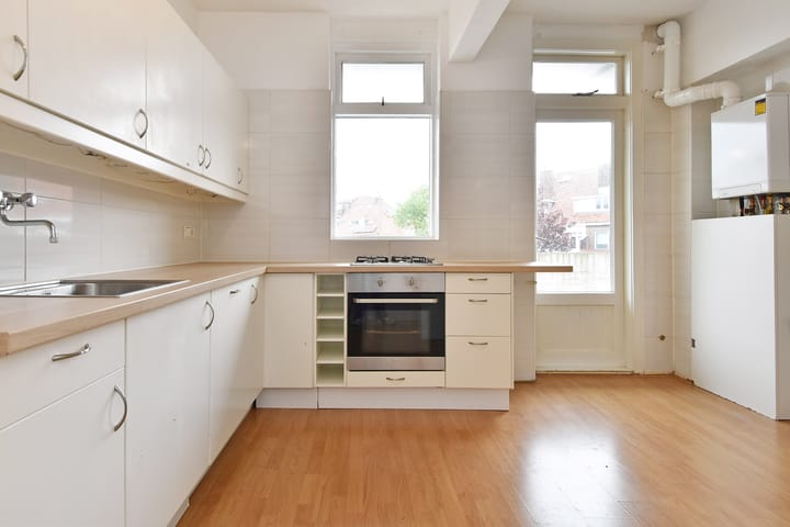 Foto 23 van van Naeltwijckstraat 219