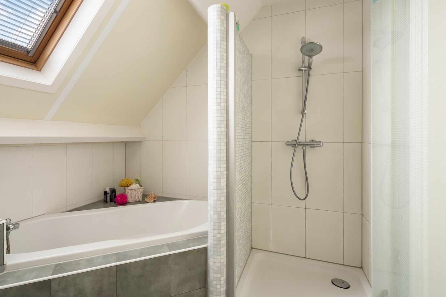 Foto 44 van Rijksstraatweg 56