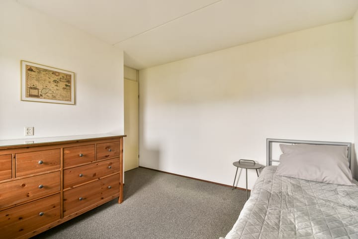 Foto 12 van Rie Cramerplantsoen 27