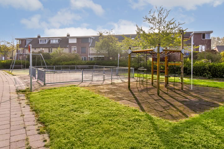 Foto 19 van Rie Cramerplantsoen 27