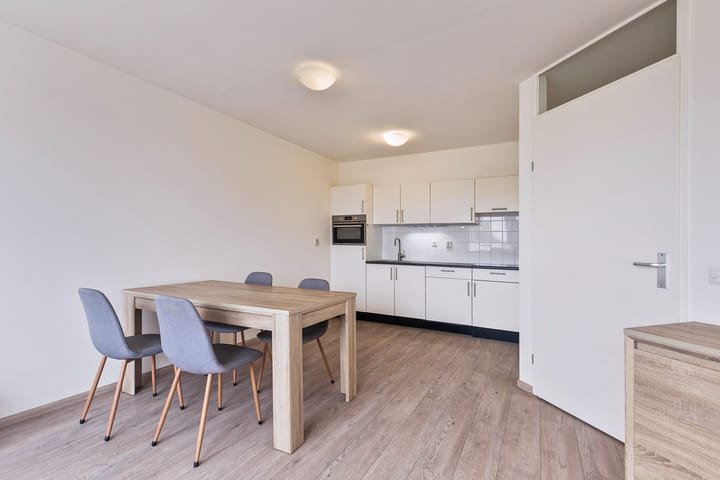 Foto 11 van Molenstraat 68