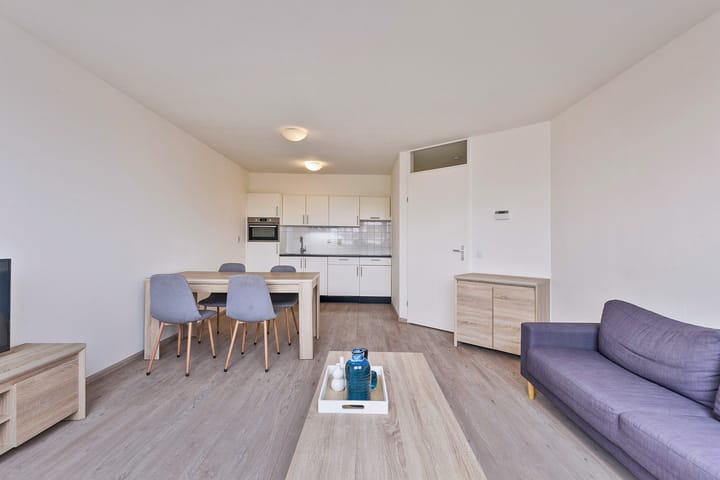 Foto 15 van Molenstraat 68