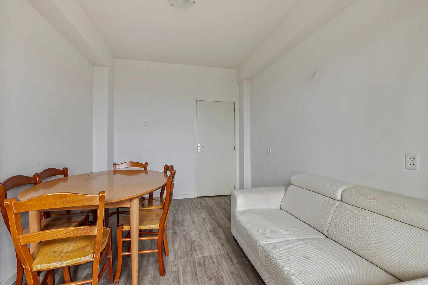 Photo 14 of Antony Moddermanstraat 166