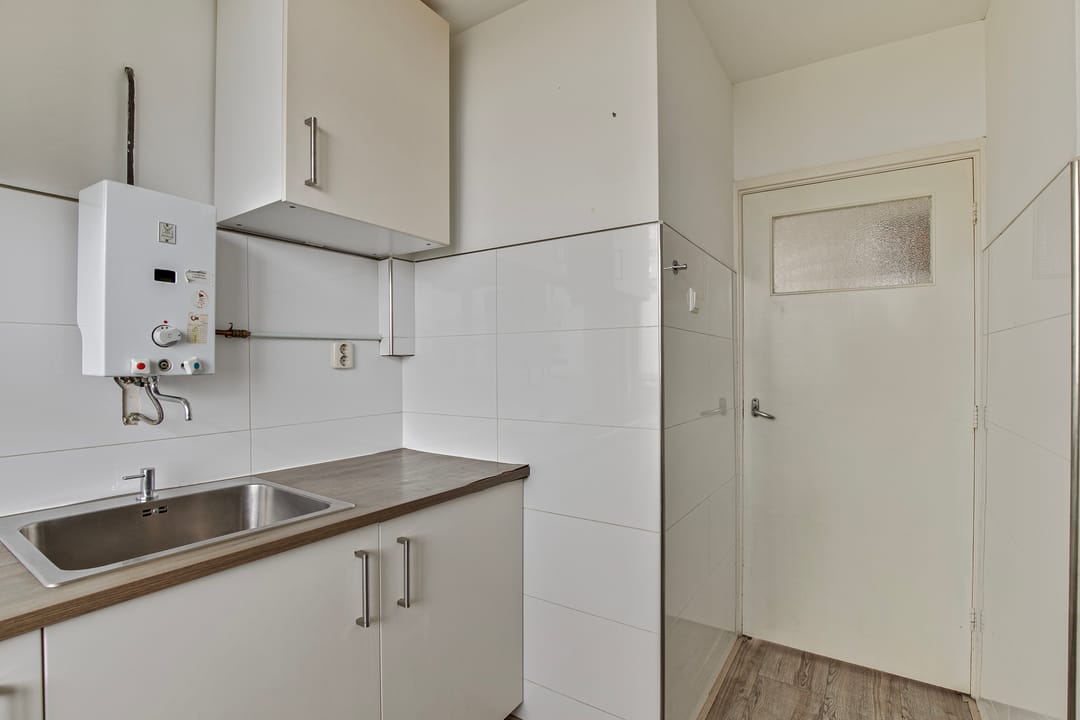 Photo 16 of Antony Moddermanstraat 166