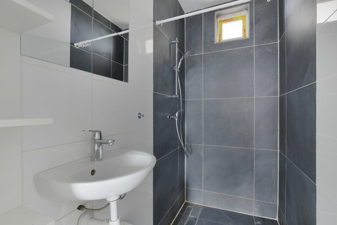 Photo 28 of Antony Moddermanstraat 166