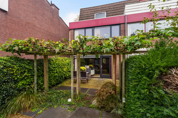 Foto 19 van Wassenaer van Obdamstraat 5