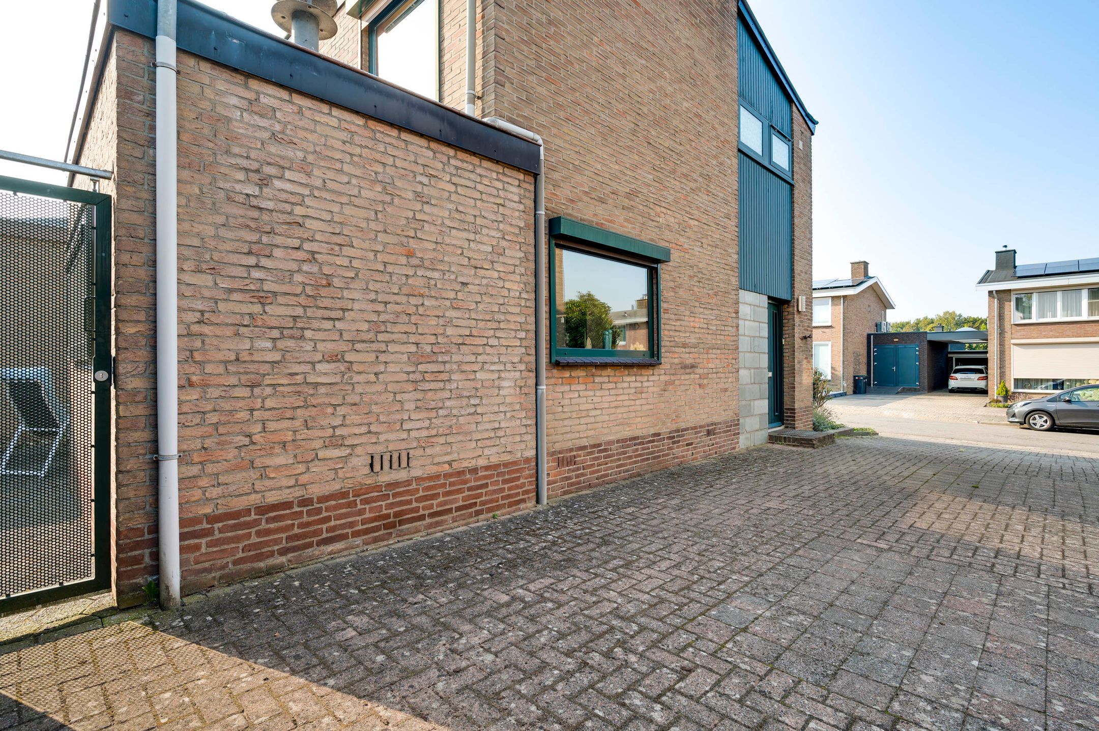 Foto 6 van Mirbachstraat 8