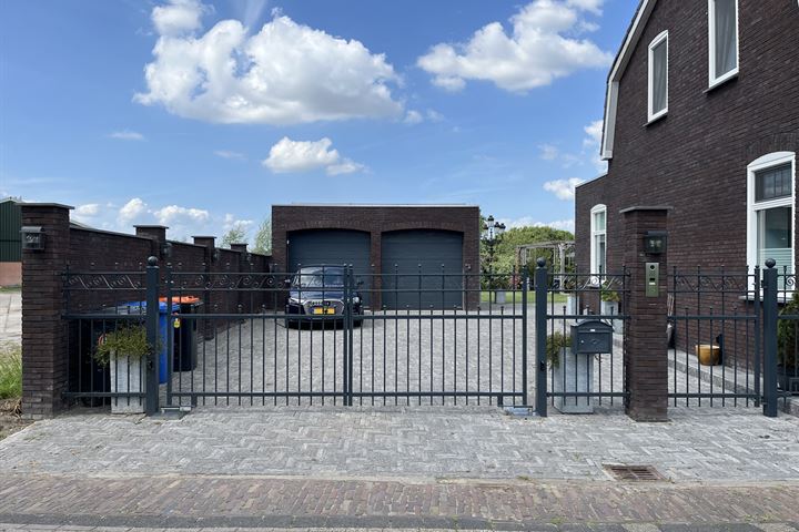 Bekijk foto 37 van Lange Broekstraat 30