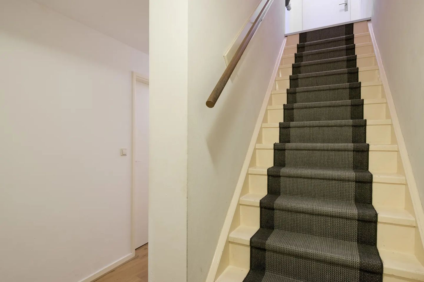 Foto 14 van Bouwmeesterstraat 63-B