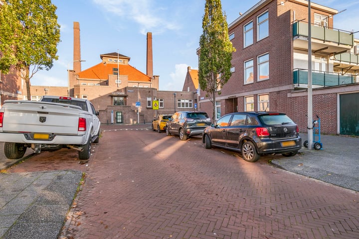 Bekijk foto 1 van Rondebosstraat 4