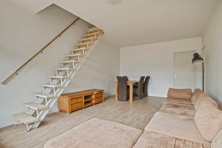 Foto 12 van Witte de Withstraat 9-D