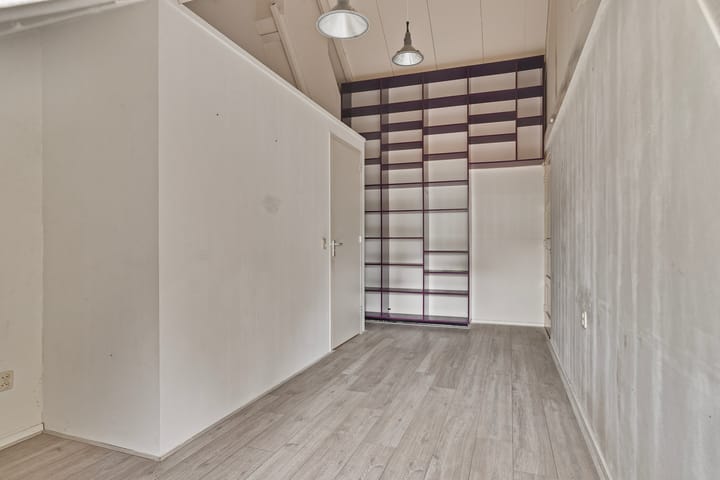 Foto 29 van Witte de Withstraat 9-D