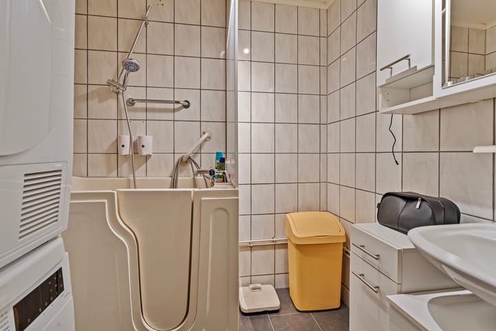 Foto 18 van Zeswegenlaan 311