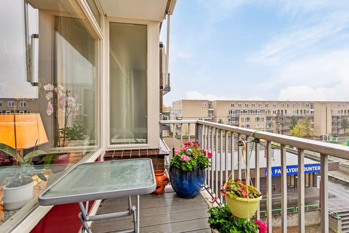 Foto 20 van Zeswegenlaan 311