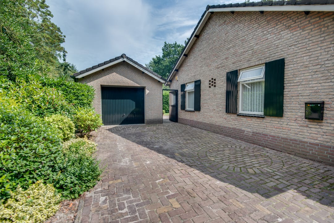 Photo 8 of Kamperfoelielaan 10