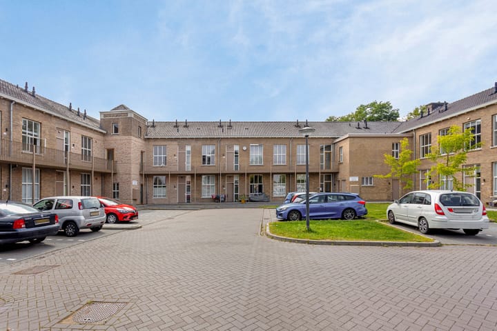 Foto 24 van Albert Schweitzerstraat 109