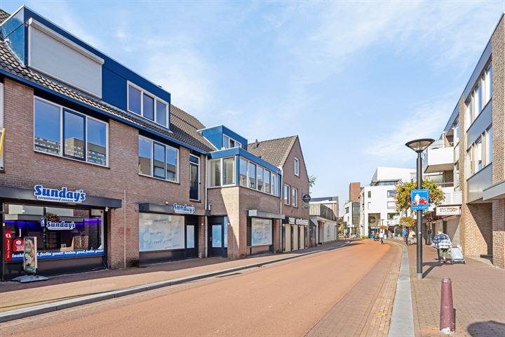 Bekijk foto 30 van Nieuwstraat 5