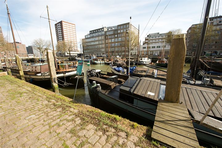 View photo 30 of Haringvliet 68